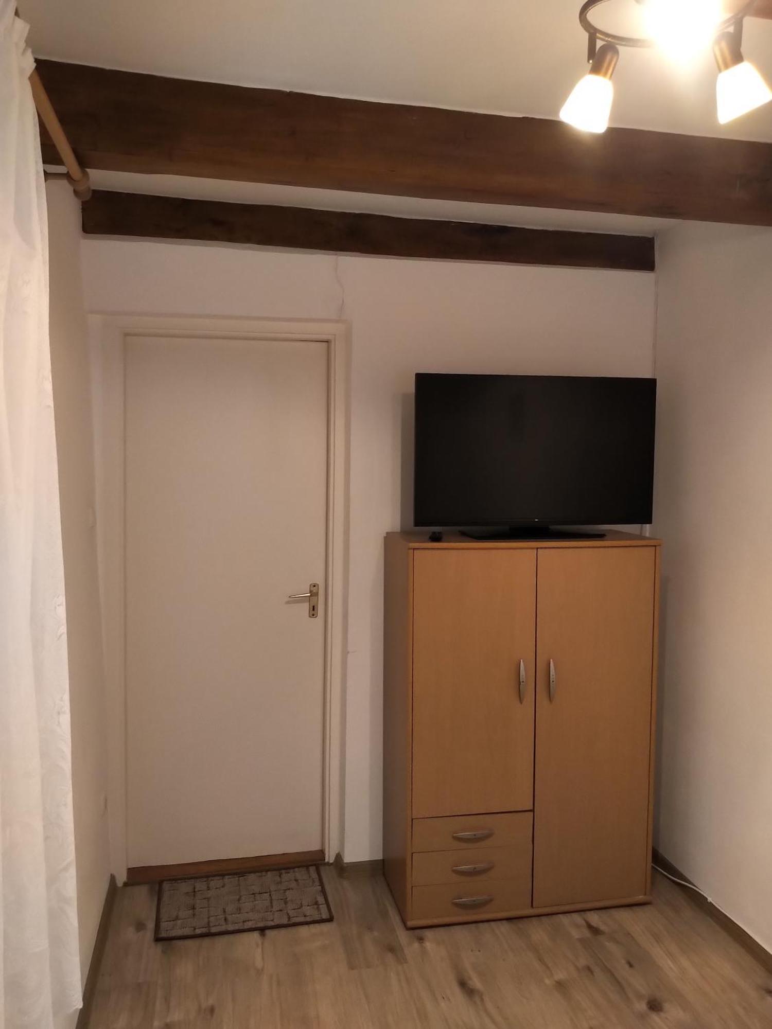 Reteshaz Strudelhaus Apartmanhaz Vonyarcvashegy Eksteriør billede