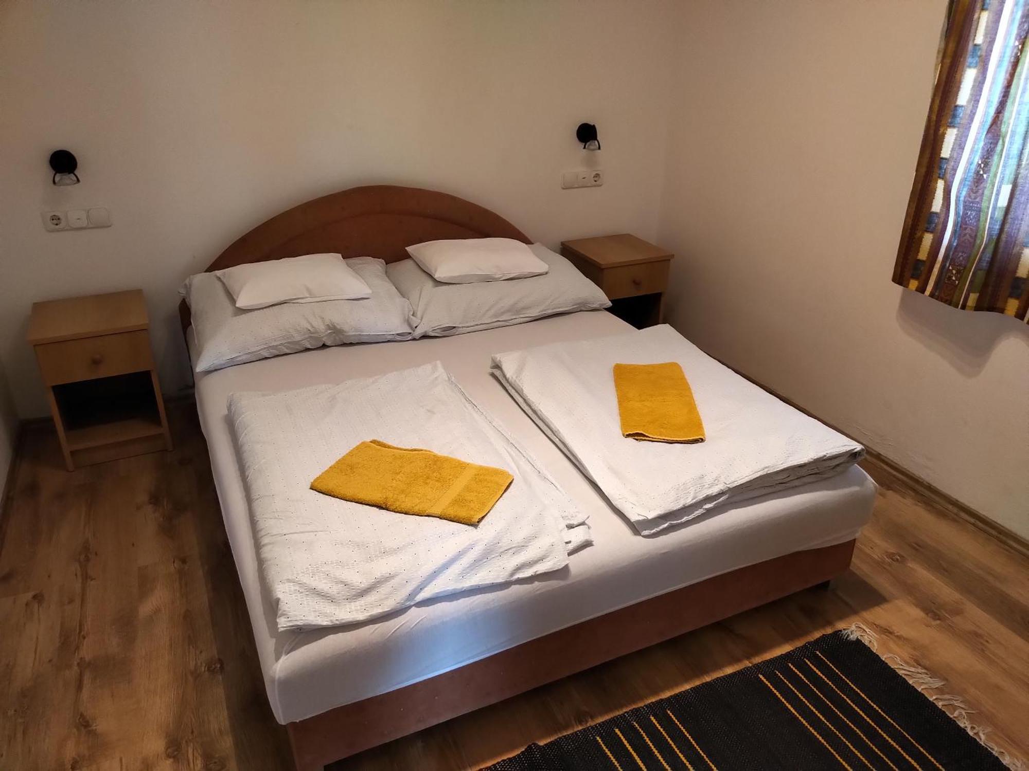 Reteshaz Strudelhaus Apartmanhaz Vonyarcvashegy Eksteriør billede