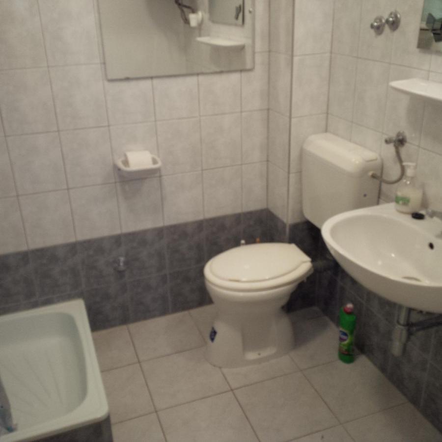 Reteshaz Strudelhaus Apartmanhaz Vonyarcvashegy Eksteriør billede