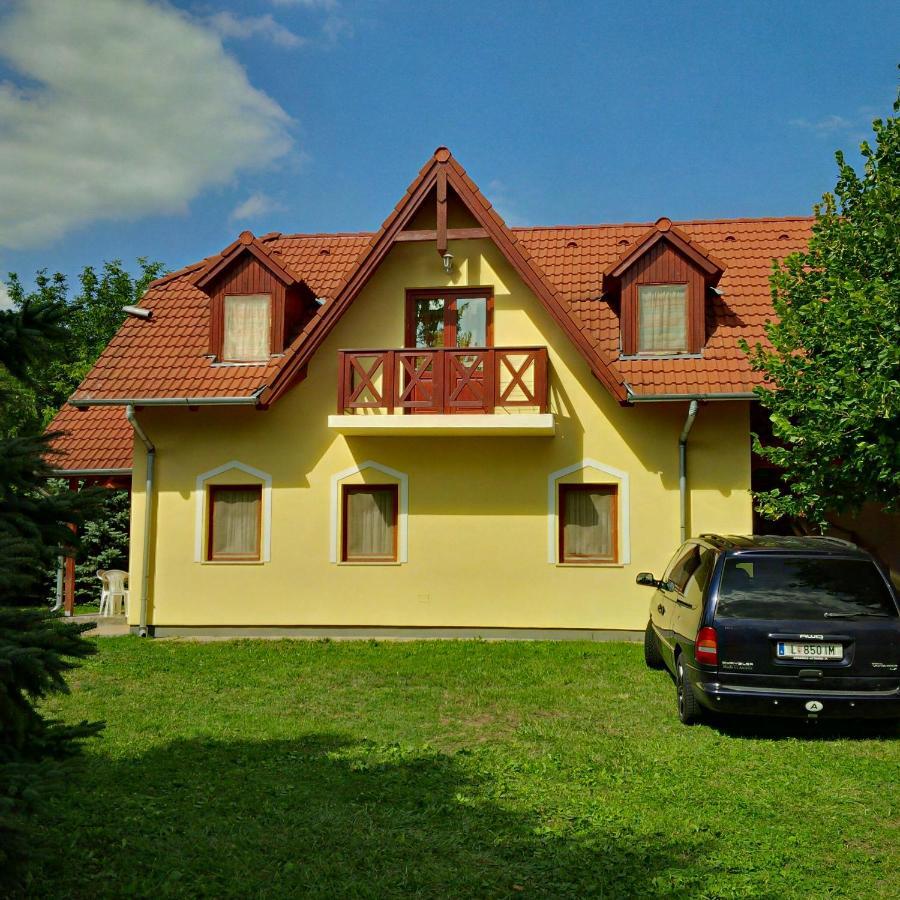 Reteshaz Strudelhaus Apartmanhaz Vonyarcvashegy Eksteriør billede