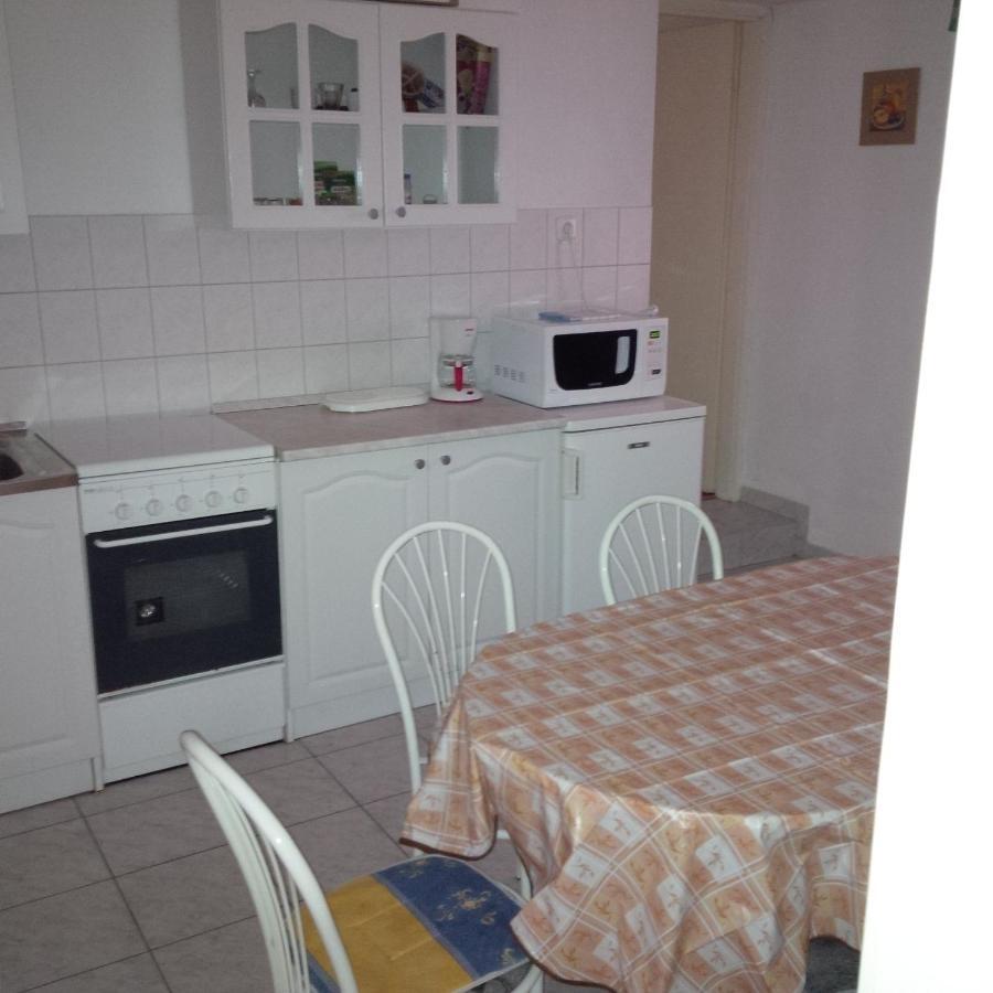 Reteshaz Strudelhaus Apartmanhaz Vonyarcvashegy Eksteriør billede
